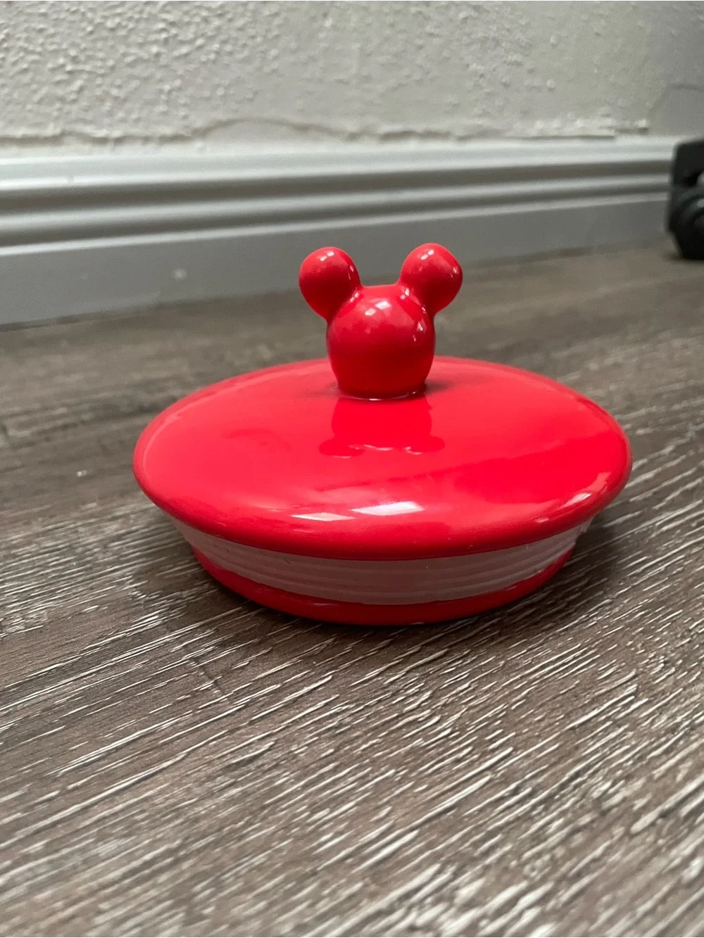 Disney Red-Accent Ceramic Canister cookie jar with Mickey & Friends Artwork NWOT